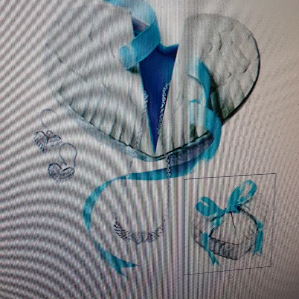 Necklace&Earrings in Heart Giftbox Easter or Christmas Gift